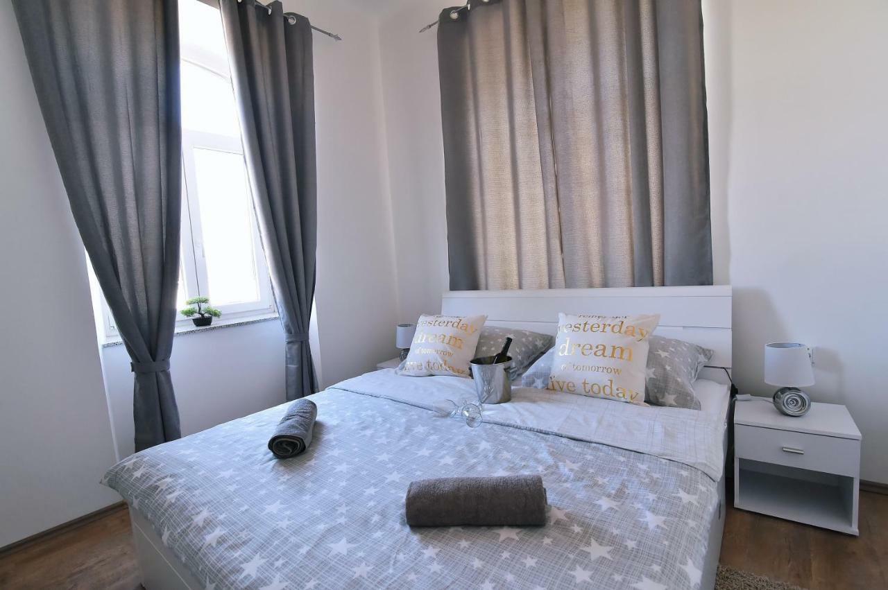 Donatella Appartement Rijeka Buitenkant foto