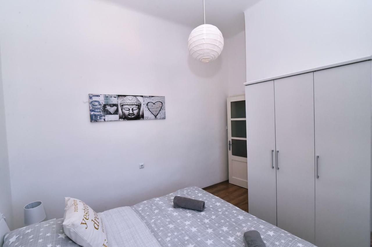 Donatella Appartement Rijeka Buitenkant foto