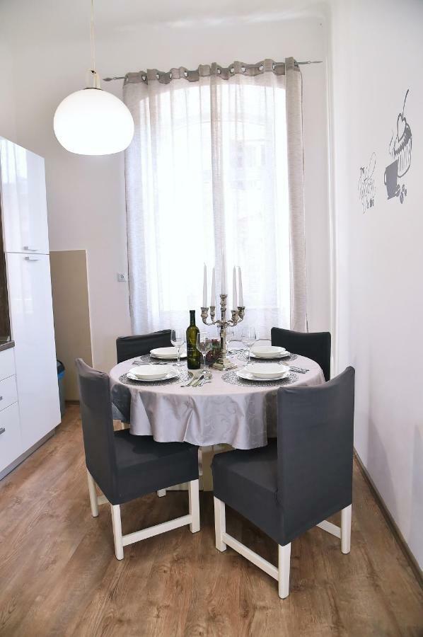 Donatella Appartement Rijeka Buitenkant foto