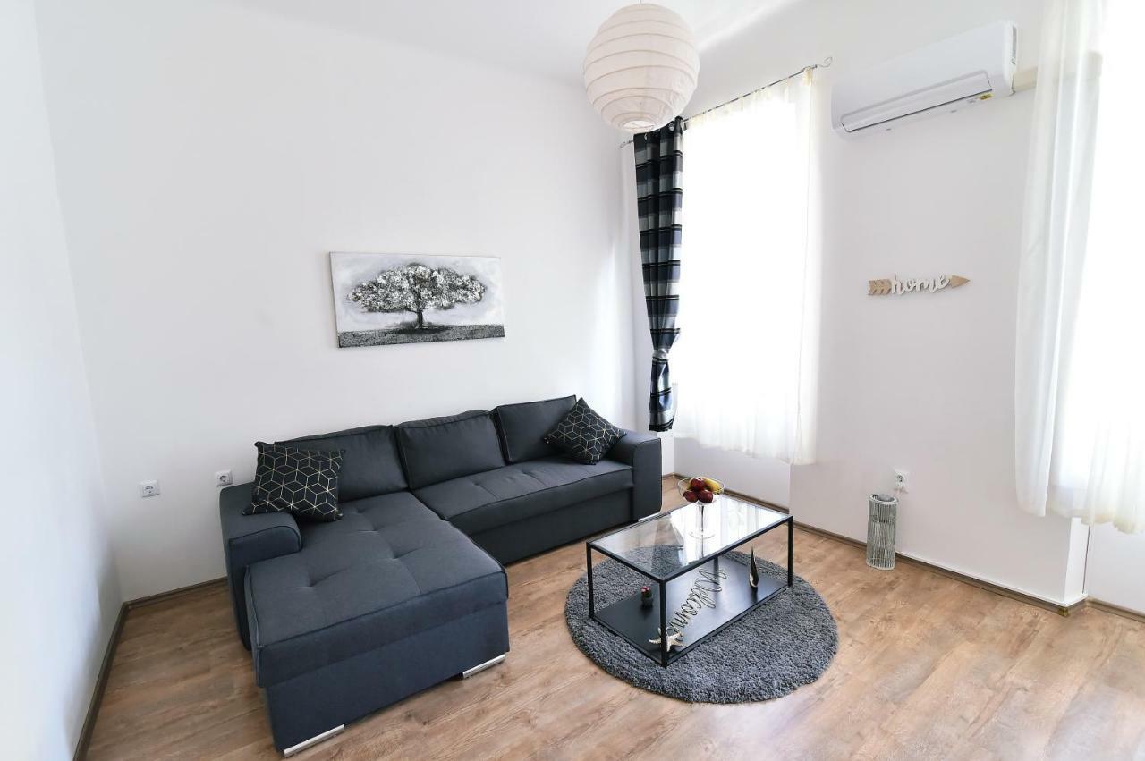 Donatella Appartement Rijeka Buitenkant foto
